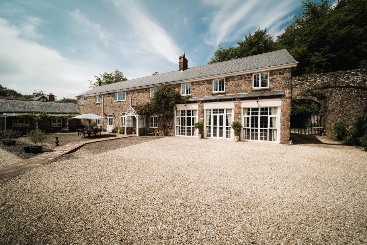 티버튼 Stoodleigh Court Coach House B&B 외부 사진