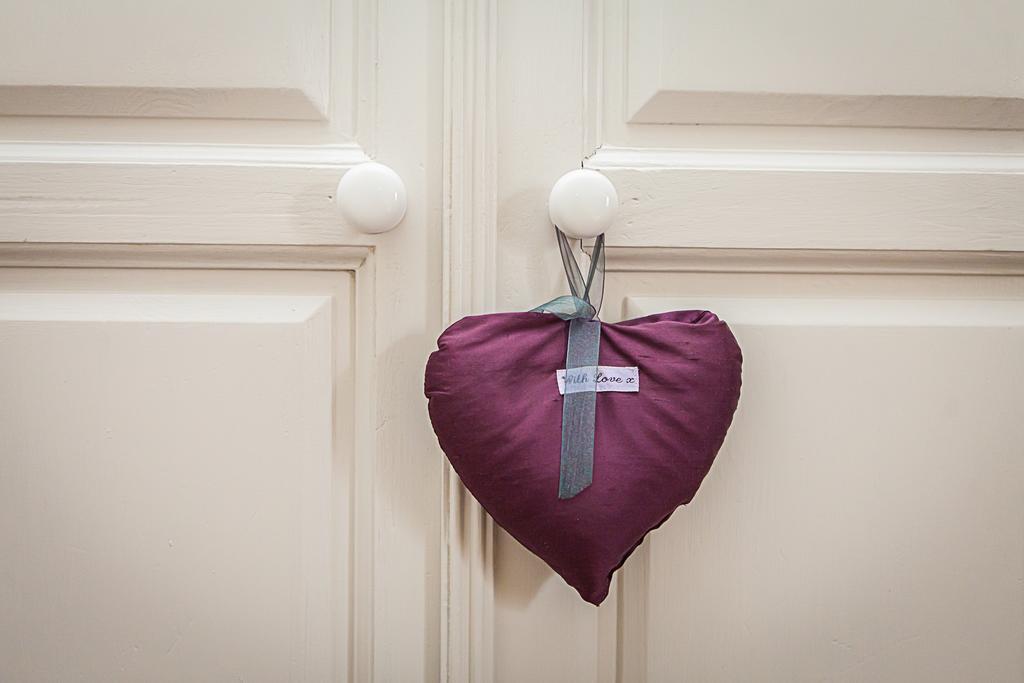 티버튼 Stoodleigh Court Coach House B&B 외부 사진