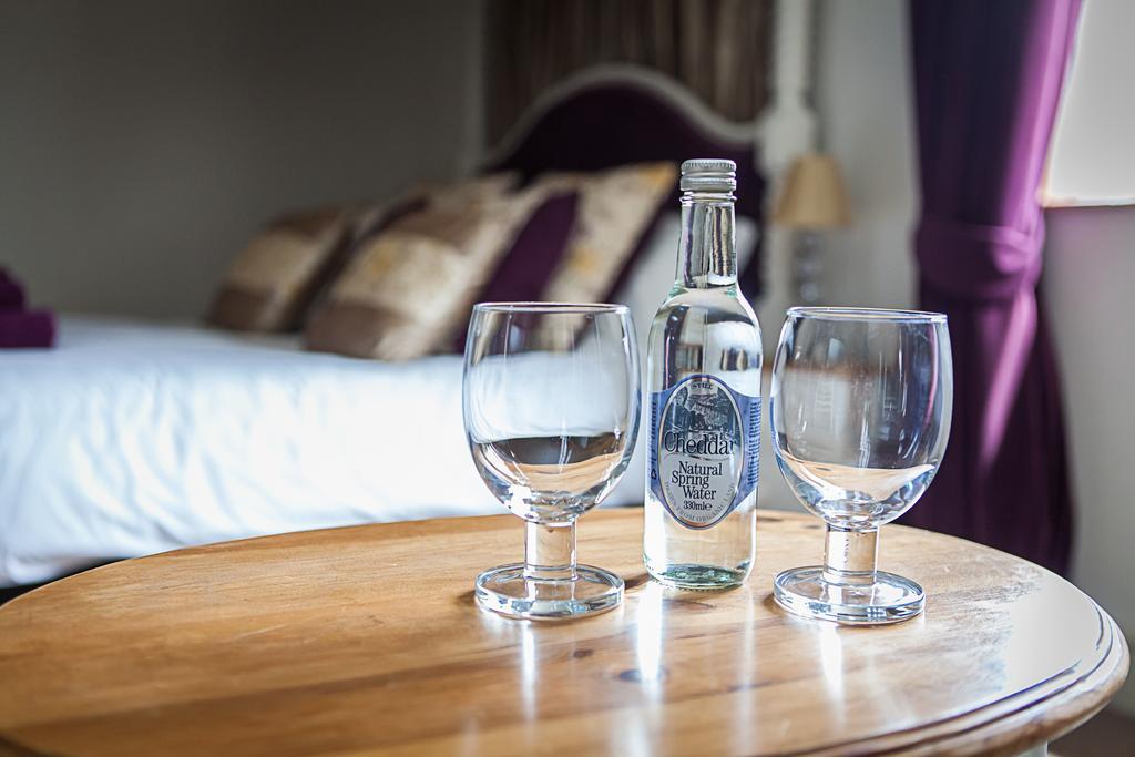 티버튼 Stoodleigh Court Coach House B&B 외부 사진